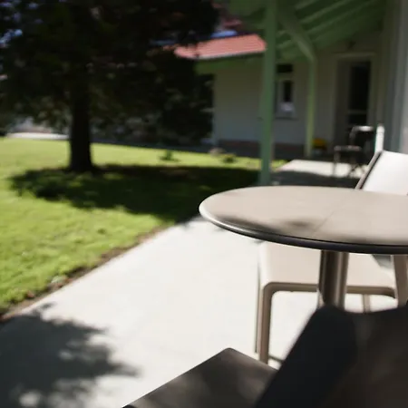 Bed & Breakfast Kira Panzio *