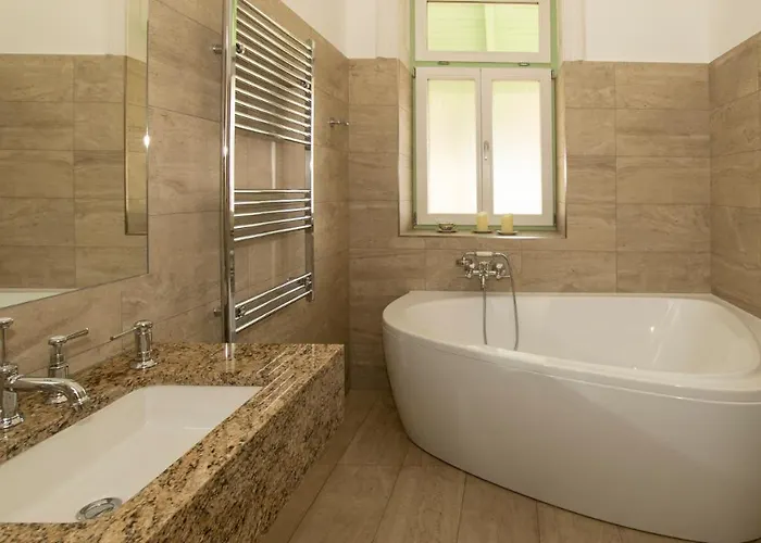 Kira Panzio * Lengyeltoti