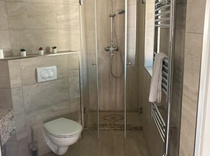 ベッド・アンド・ブレックファスト Kira Panzio