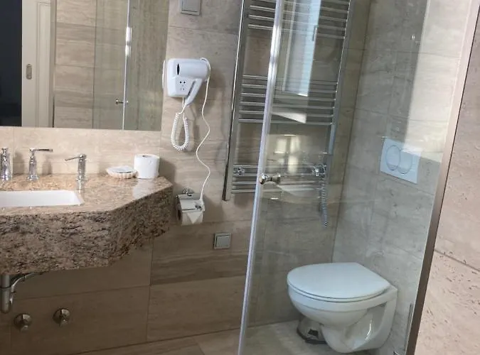 ベッド・アンド・ブレックファスト Kira Panzio Lengyeltoti